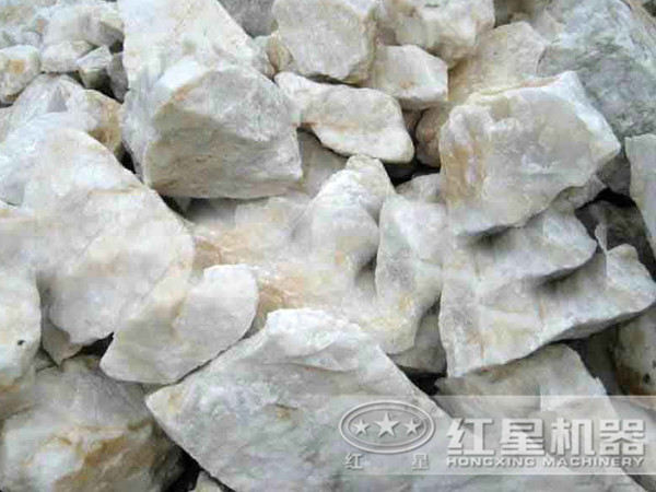 时产800吨的硅石破碎生产线需要哪些设备？需要投资多少钱？