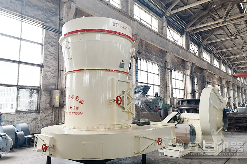 雷蒙磨设备型号参数及优势有哪些，用它制粉可达环保标准吗？